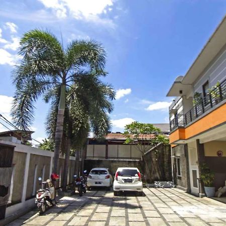 Reddoorz @ Pangeran Antasari 2 Hotel Cilandak  Ngoại thất bức ảnh